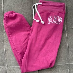 GAP Joggers